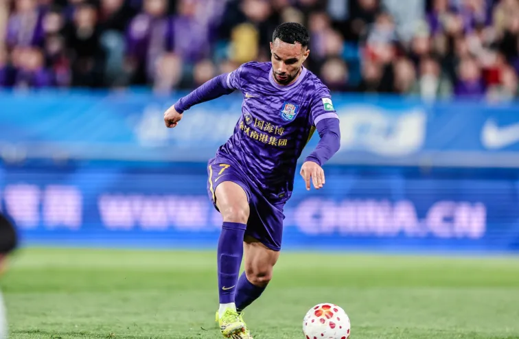 津媒：谢蒂内左腿肌肉损伤，李永佳、石炎还在恢复中